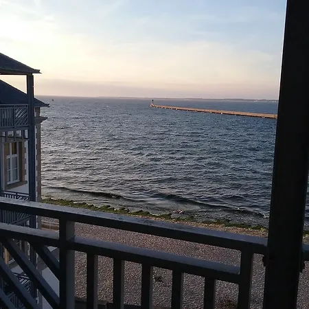 Face Διαμέρισμα